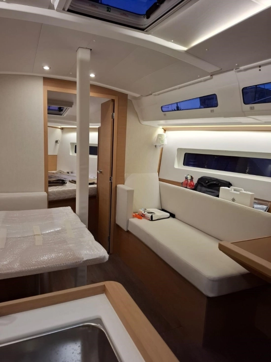 Jeanneau Sun Odyssey 380 usado à venda
