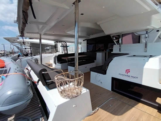 Fountaine Pajot Tanna 47 usado à venda