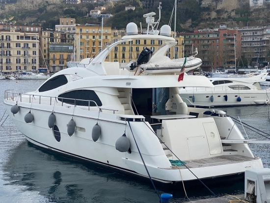 Aicon Yachts 64 FLY usado à venda