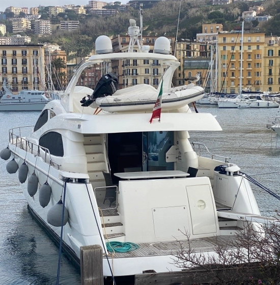 Aicon Yachts 64 FLY usado à venda