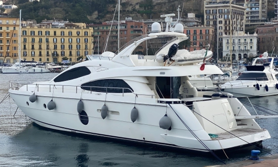 Aicon Yachts 64 FLY usado à venda