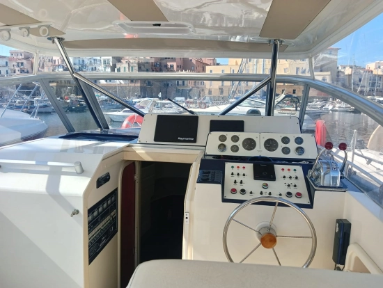 Cayman Yachts 30 WA de segunda mano en venta