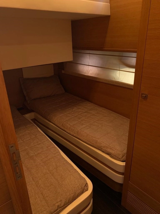 Cayman Yachts 48 WA de segunda mano en venta