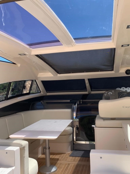 Cayman Yachts 48 WA de segunda mano en venta