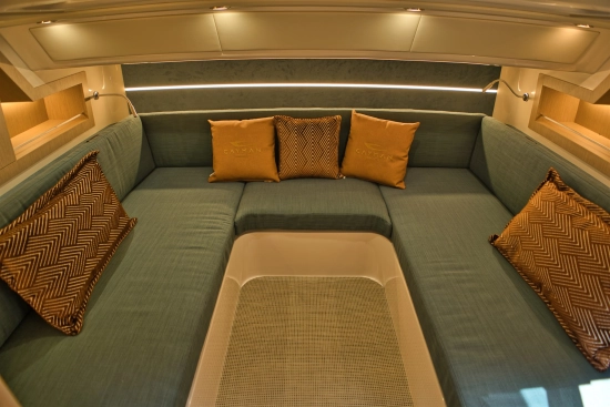 Cayman Yachts 380 WA de segunda mano en venta