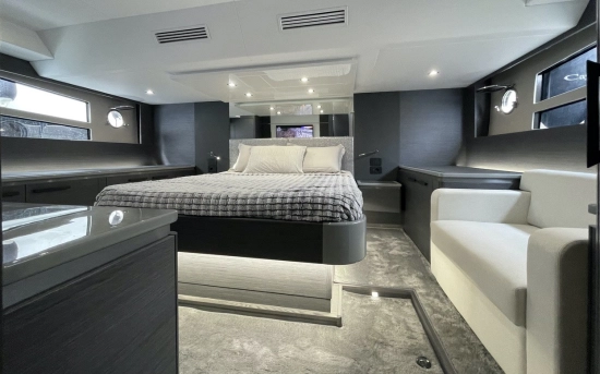 Cayman Yachts F580 nuova in vendita