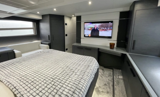 Cayman Yachts F580 nuova in vendita