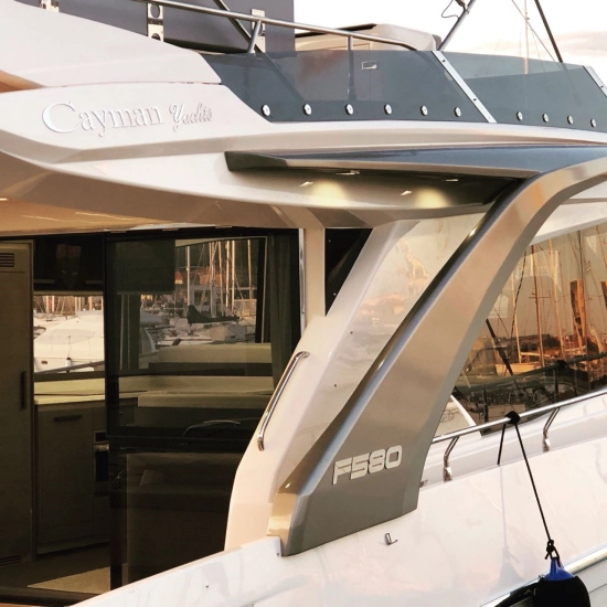 Cayman Yachts F580 nuova in vendita