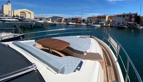 Cayman Yachts F580 nuova in vendita