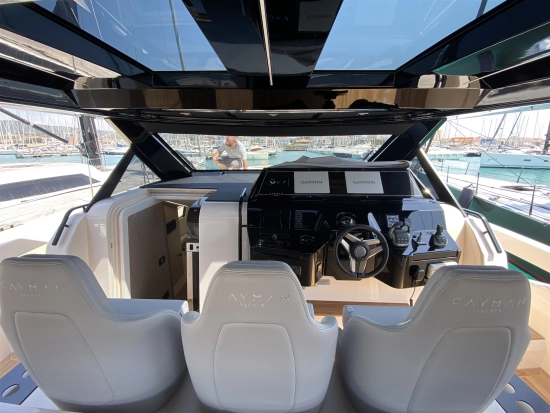 Cayman Yachts 540 WA nuevo en venta