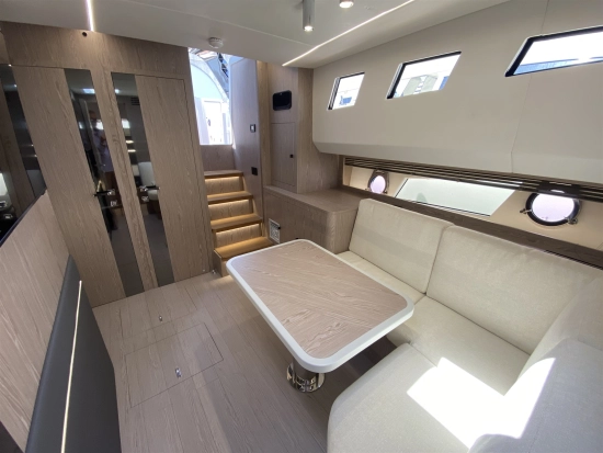 Cayman Yachts 540 WA nuevo en venta