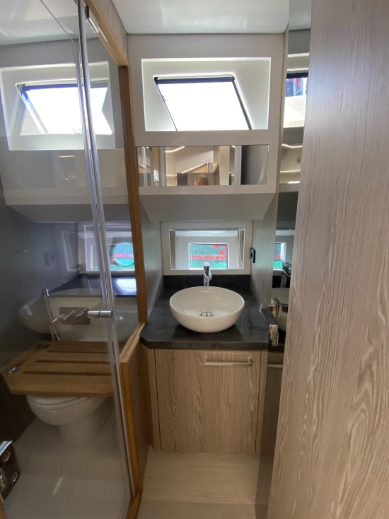 Cayman Yachts 540 WA nuevo en venta