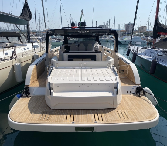 Cayman Yachts 540 WA nuevo en venta