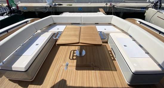 Cayman Yachts 540 WA nuevo en venta