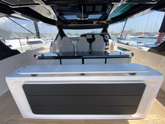 Cayman Yachts 540 WA nuevo en venta