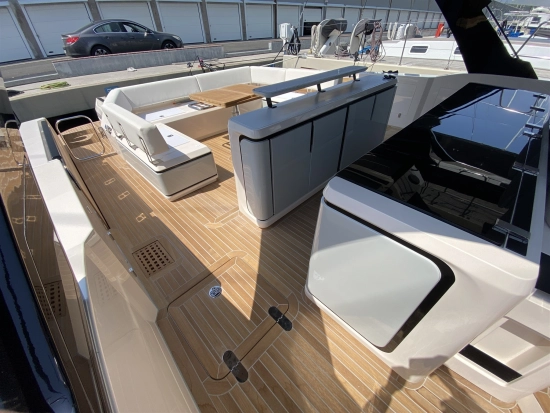 Cayman Yachts 540 WA nuevo en venta