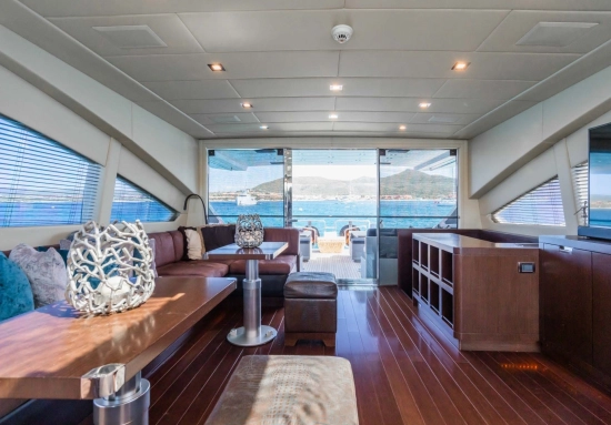 Overmarine Mangusta 80 Open usata in vendita