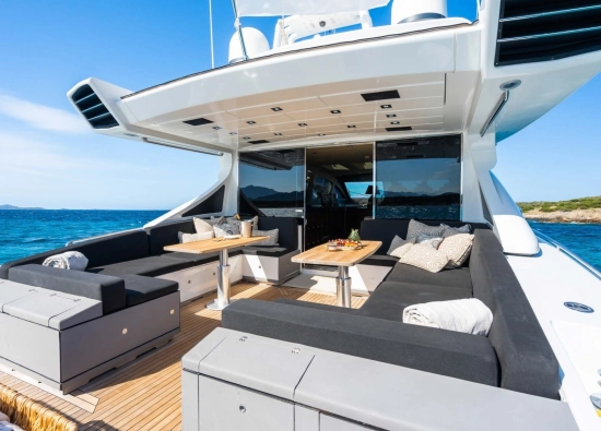 Overmarine Mangusta 80 Open usata in vendita