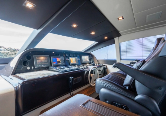 Overmarine Mangusta 80 Open usata in vendita