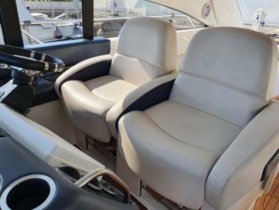 Princess V 58 V58 usata in vendita