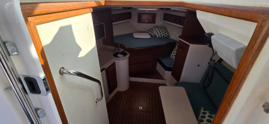 Cabo Yachts 31 Express usata in vendita