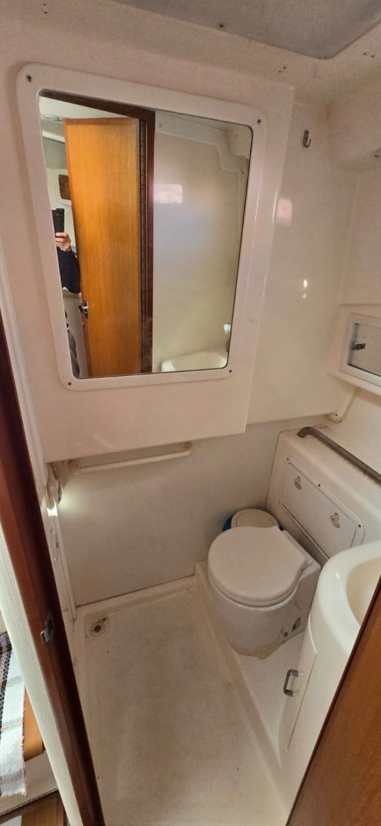 Cabo Yachts 31 Express usata in vendita