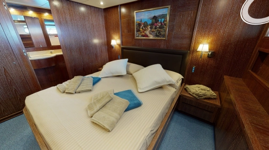 Cantieri di Pisa AKHIR 85 de segunda mano en venta