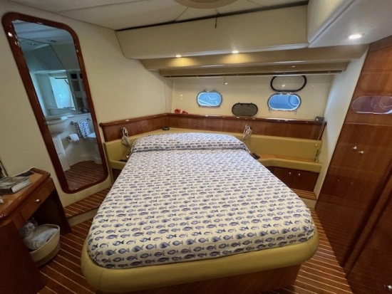 Ferretti 620 de segunda mano en venta