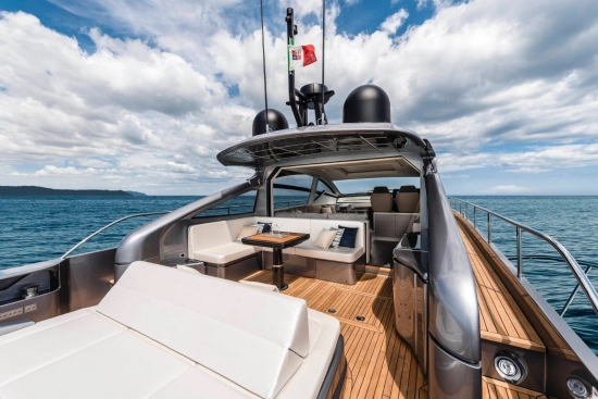 Pershing 6X de segunda mano en venta