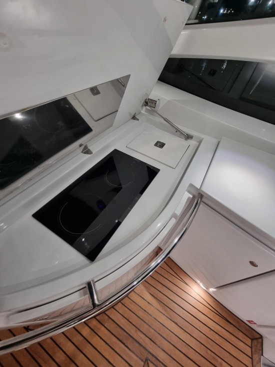 Pershing 52 usata in vendita