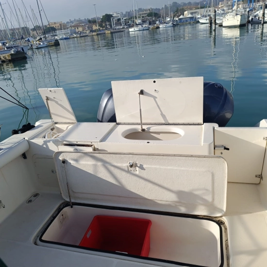 Pursuit 3070 Offshore Center Console usata in vendita