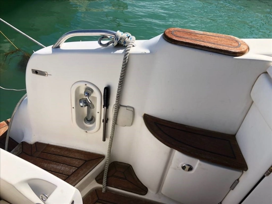 Sealine S28 de segunda mano en venta