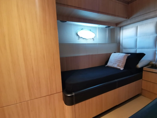 Uniesse 75 HT usata in vendita