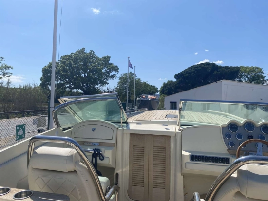 Chris Craft 28 corsair usado à venda