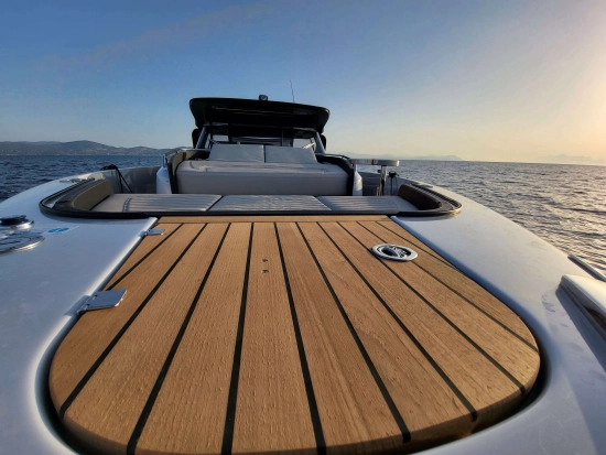 Cranchi A46 luxury tender nuova in vendita