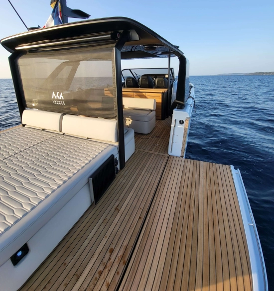 Cranchi A46 luxury tender nuova in vendita