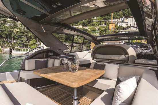 Cranchi M44 HT nuova in vendita