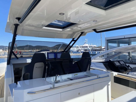 De Antonio D36 hard top usata in vendita