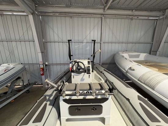 Zodiac Pro 5.5 usado à venda