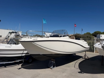 Quicksilver Activ 675 de segunda mano en venta