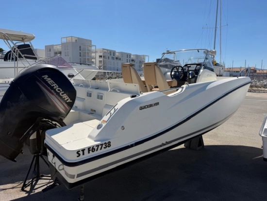 Quicksilver Activ 675 de segunda mano en venta