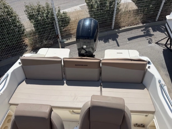 Quicksilver Activ 675 de segunda mano en venta