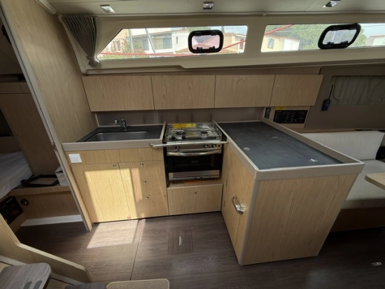 Beneteau Oceanis 41.1 usata in vendita