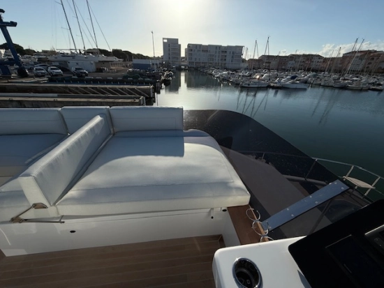 AVENTURA YACHTS 38 MY FLY nuova in vendita