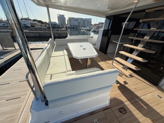 AVENTURA YACHTS 38 MY FLY nuova in vendita