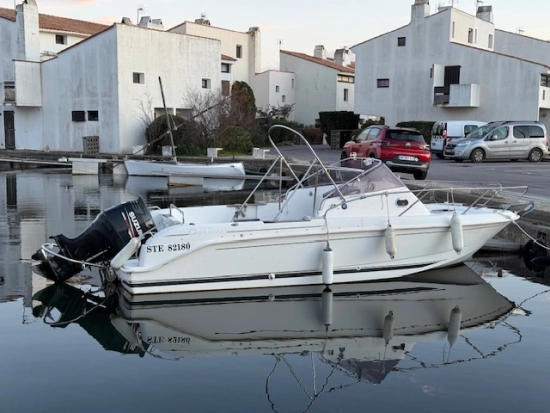 B2 Marine Cap ferret 652 CC de segunda mano en venta