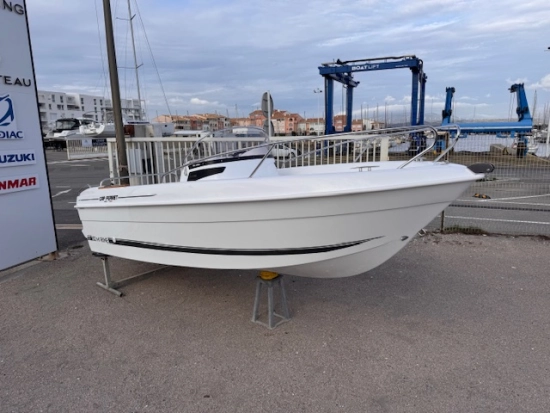 B2 Marine CAP FERRET 522 OPEN nuevo en venta