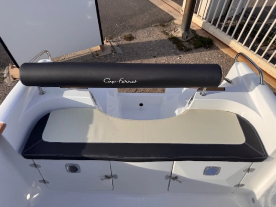 B2 Marine CAP FERRET 522 OPEN nuevo en venta