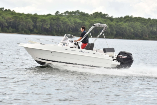 B2 Marine CAP FERRET 572 OPEN nuevo en venta