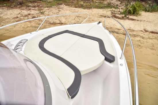 B2 Marine CAP FERRET 572 OPEN nuevo en venta